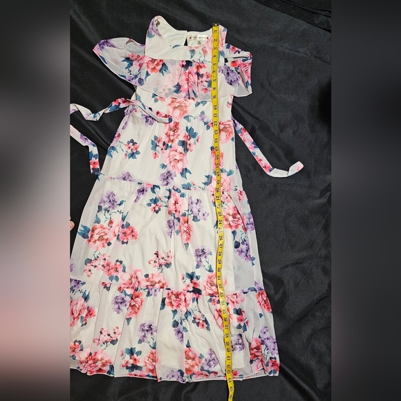 Girls Poppies & Roses Cute Maxi Dress Sz Medium White Floral Off Shoulder - Picture 6 of 9